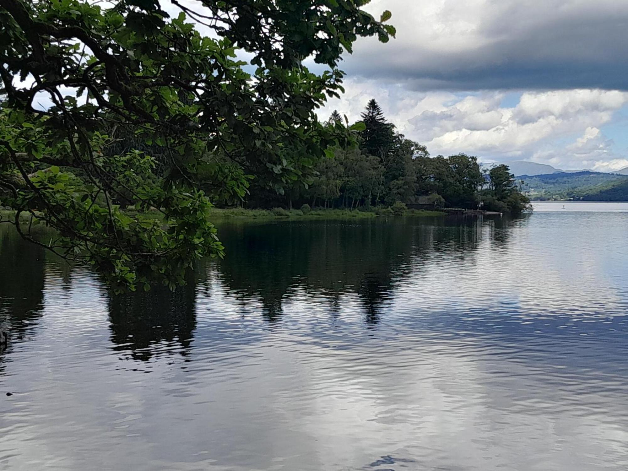 Ye Old'E Man Lake District Grange-Over-Sands Esterno foto