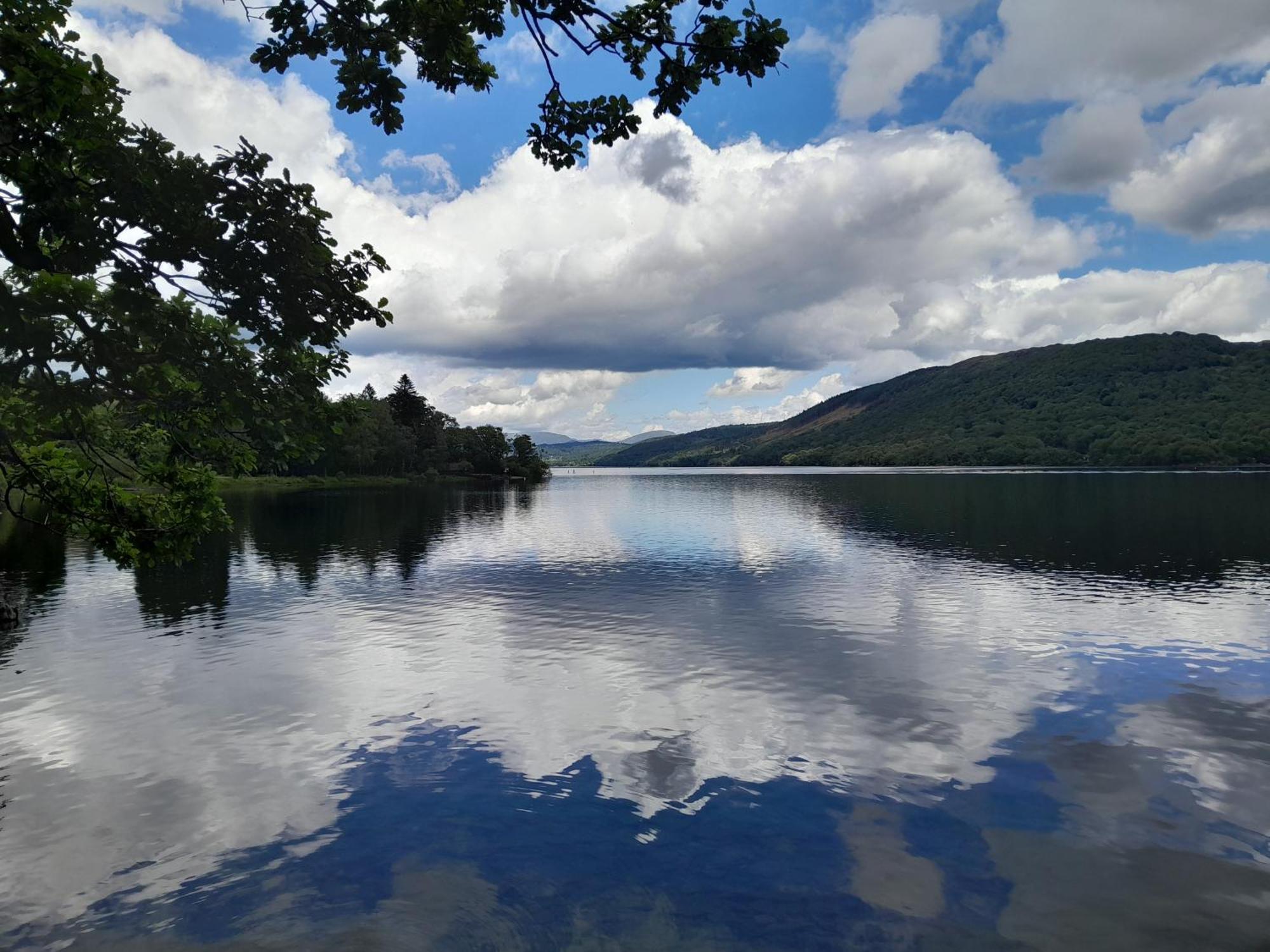 Ye Old'E Man Lake District Grange-Over-Sands Esterno foto