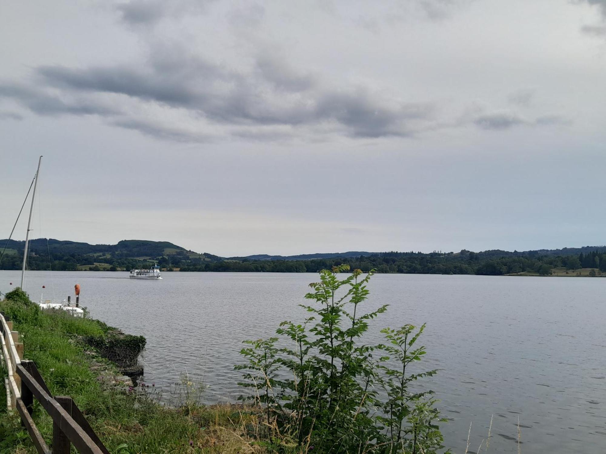 Ye Old'E Man Lake District Grange-Over-Sands Esterno foto