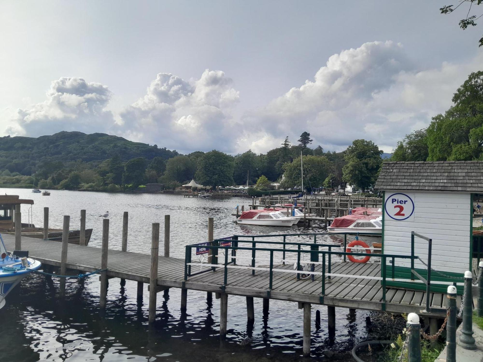Ye Old'E Man Lake District Grange-Over-Sands Esterno foto